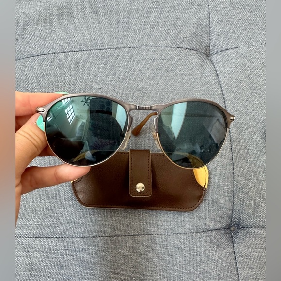 Persol sunglasses - Picture 2 of 5